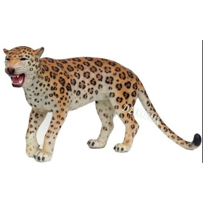 Leopard stehend groß