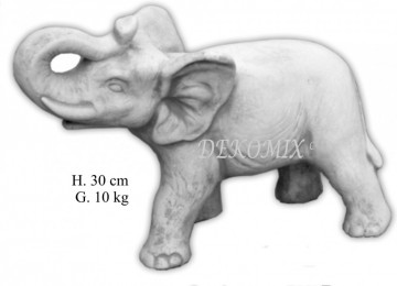 Elefant stehend mittelgroß