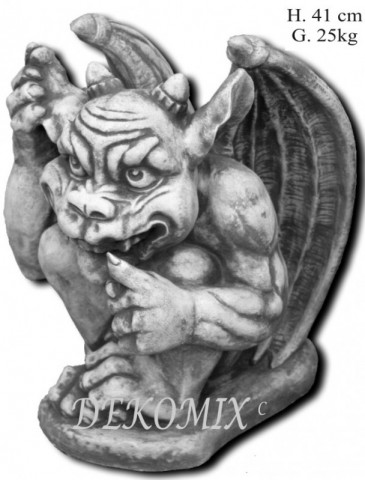 Gargoyle sitzend Ohr