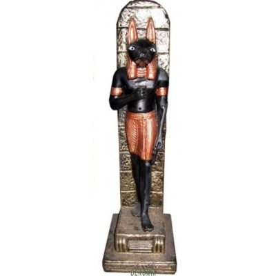 Anubis auf dem Podest klein