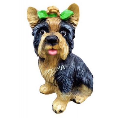 Yorkterrier sitzend klein